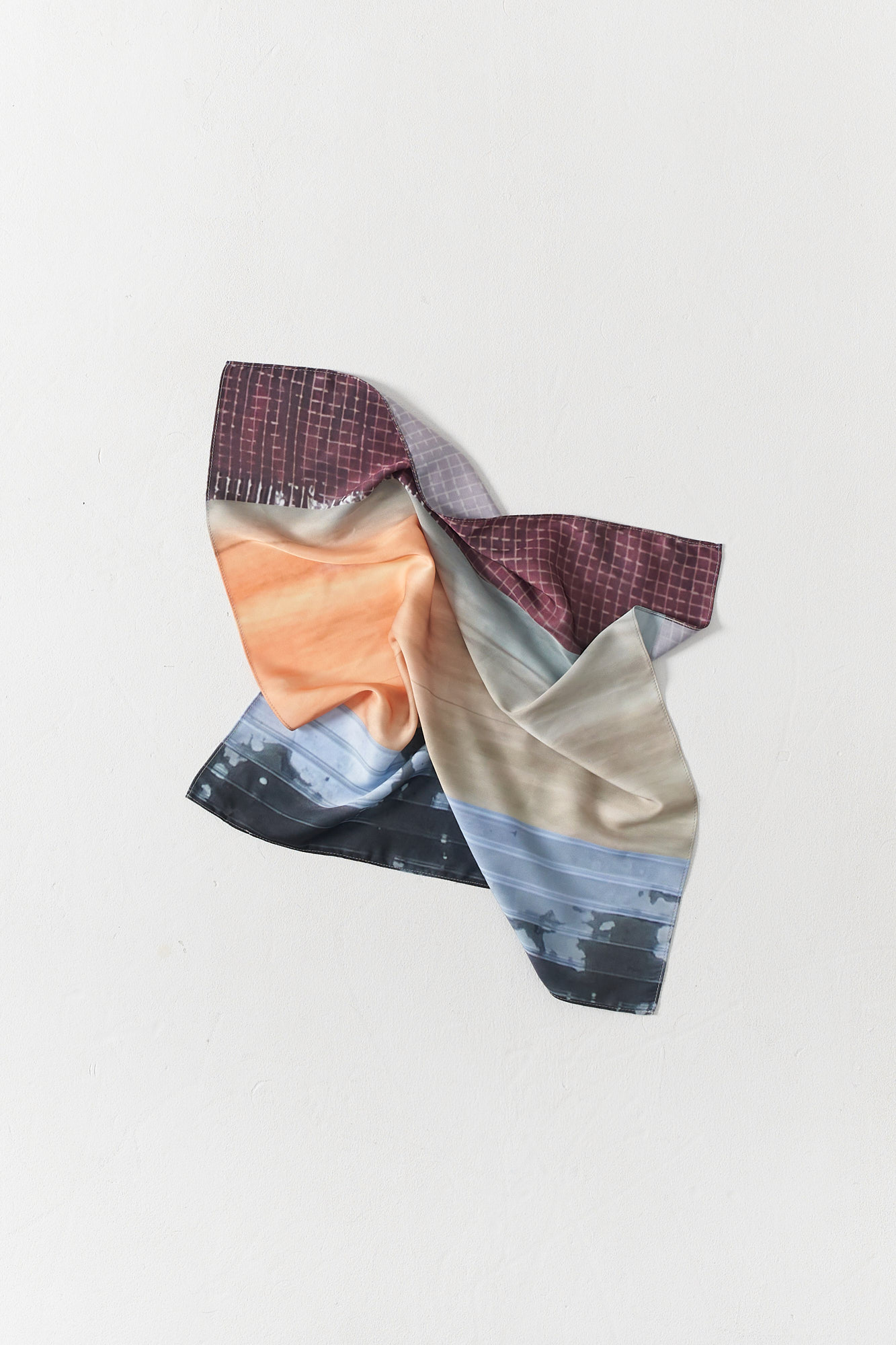 Платок TRYYT x MRK BRND