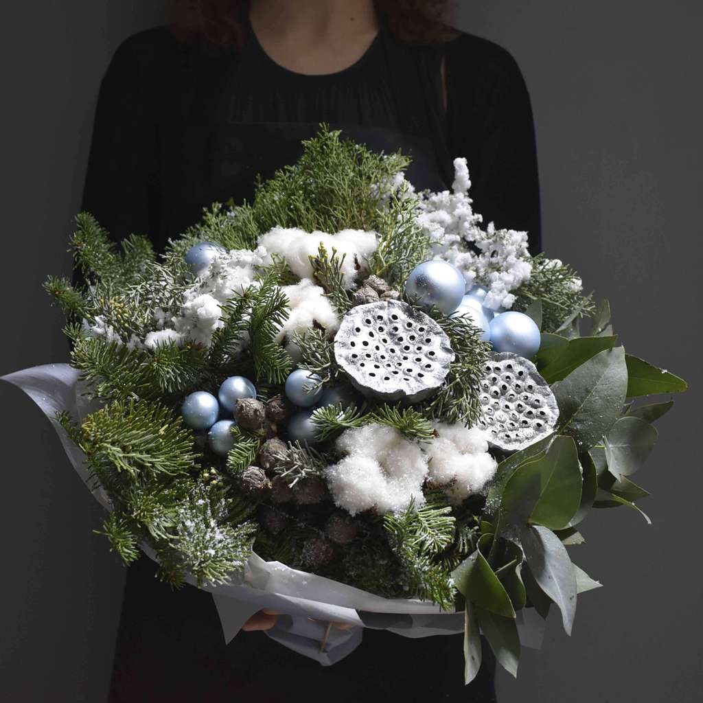 Зимний букет "В снегу"