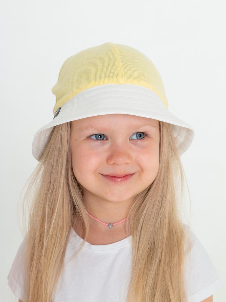 Панамка трикотажная вязаная от "Jumbi" (45-48) - молоко/груша