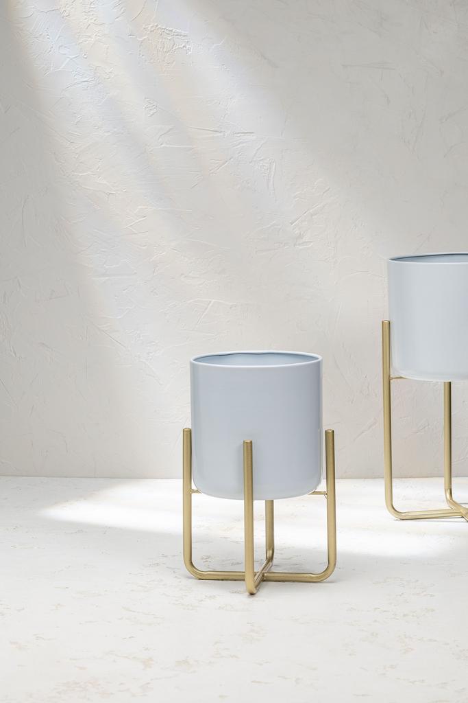 Кашпо Инь-Янь белое