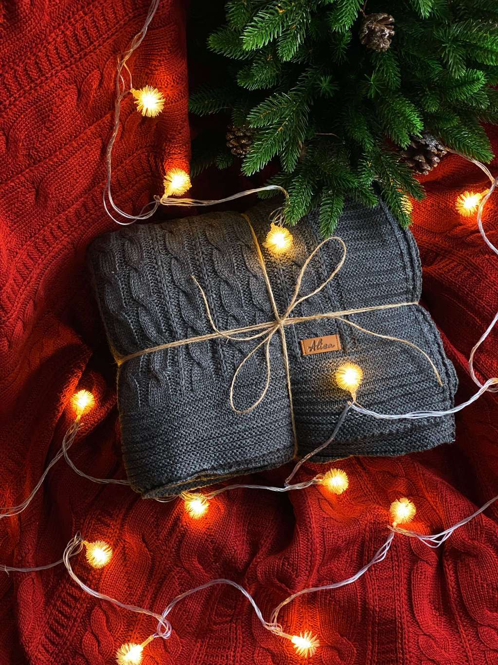 Вязаный плед, темно-серый