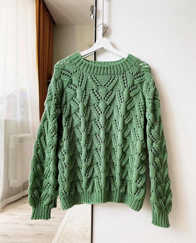 Свитер ажурный, яблоко