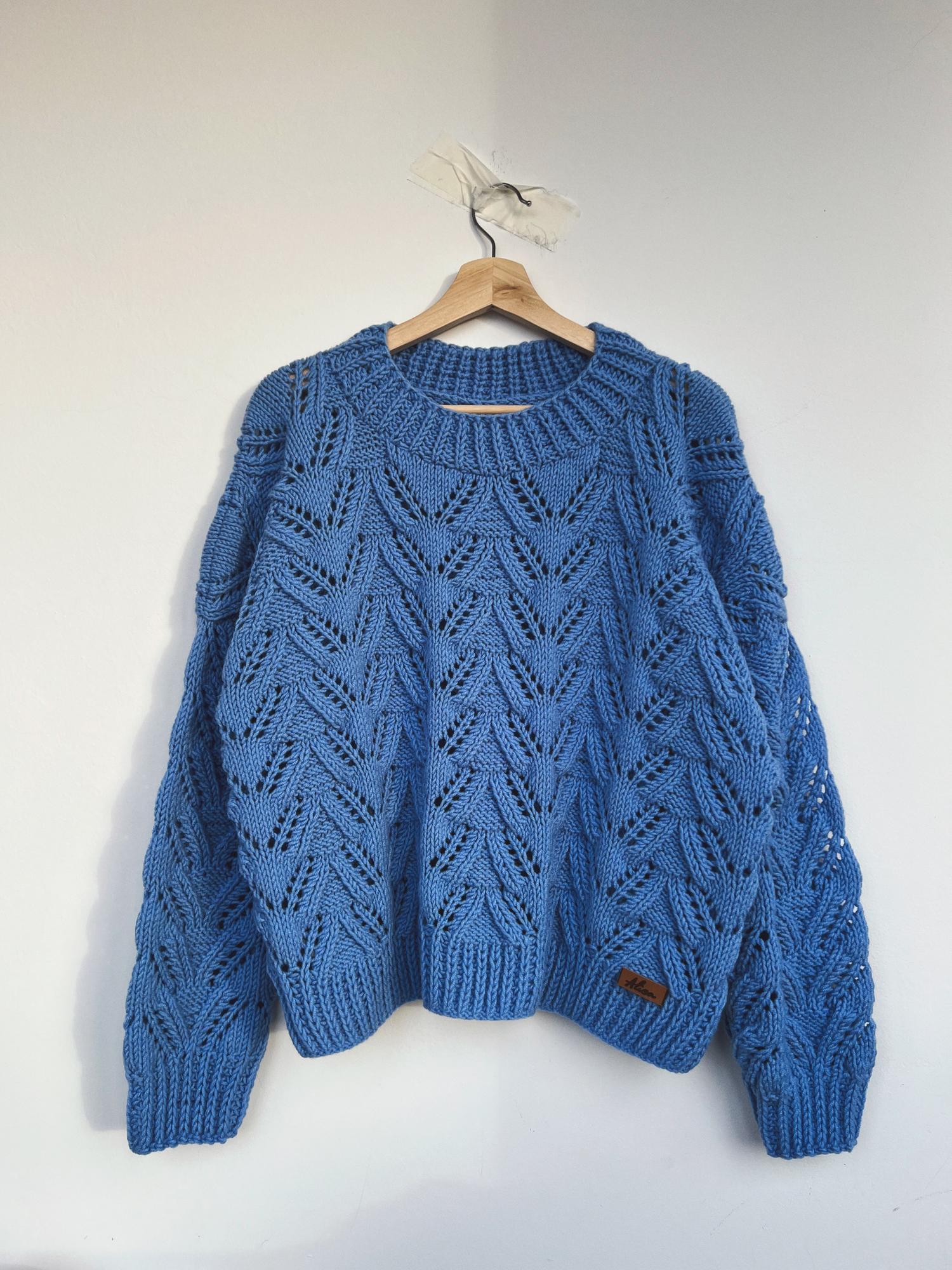 Свитер ажурный, голубой