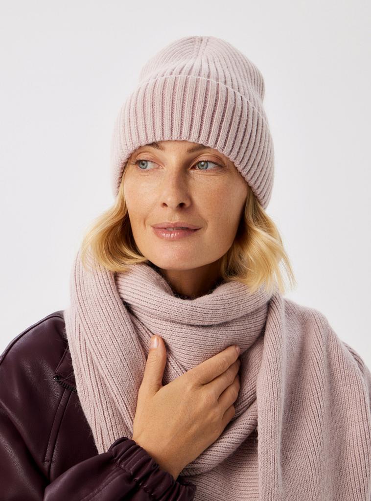 Шапка с ангорой пудра