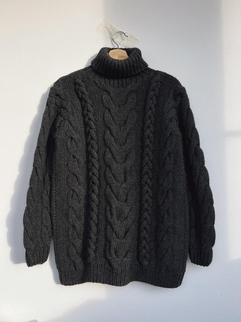 Свитер с косами, антрацит