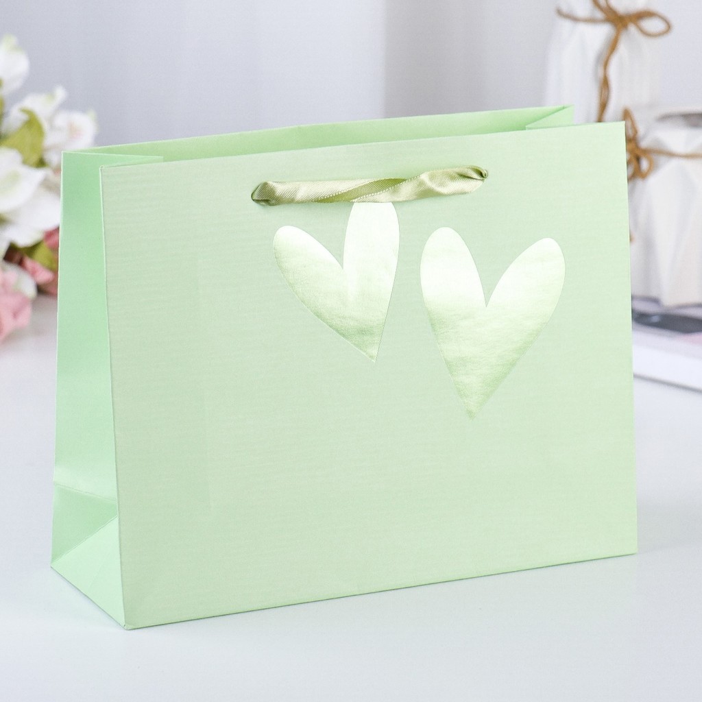 Пакет ламинированный "Любовь", 23 х 8 х 18 см