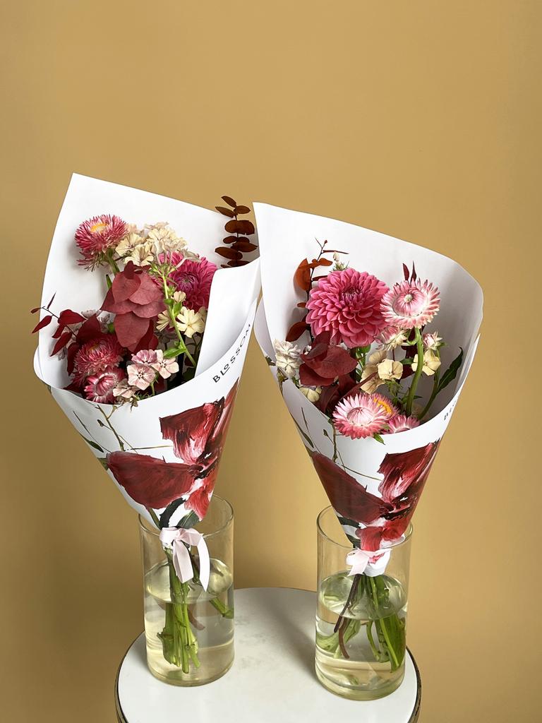 Стильный букет в лимитированной упаковке