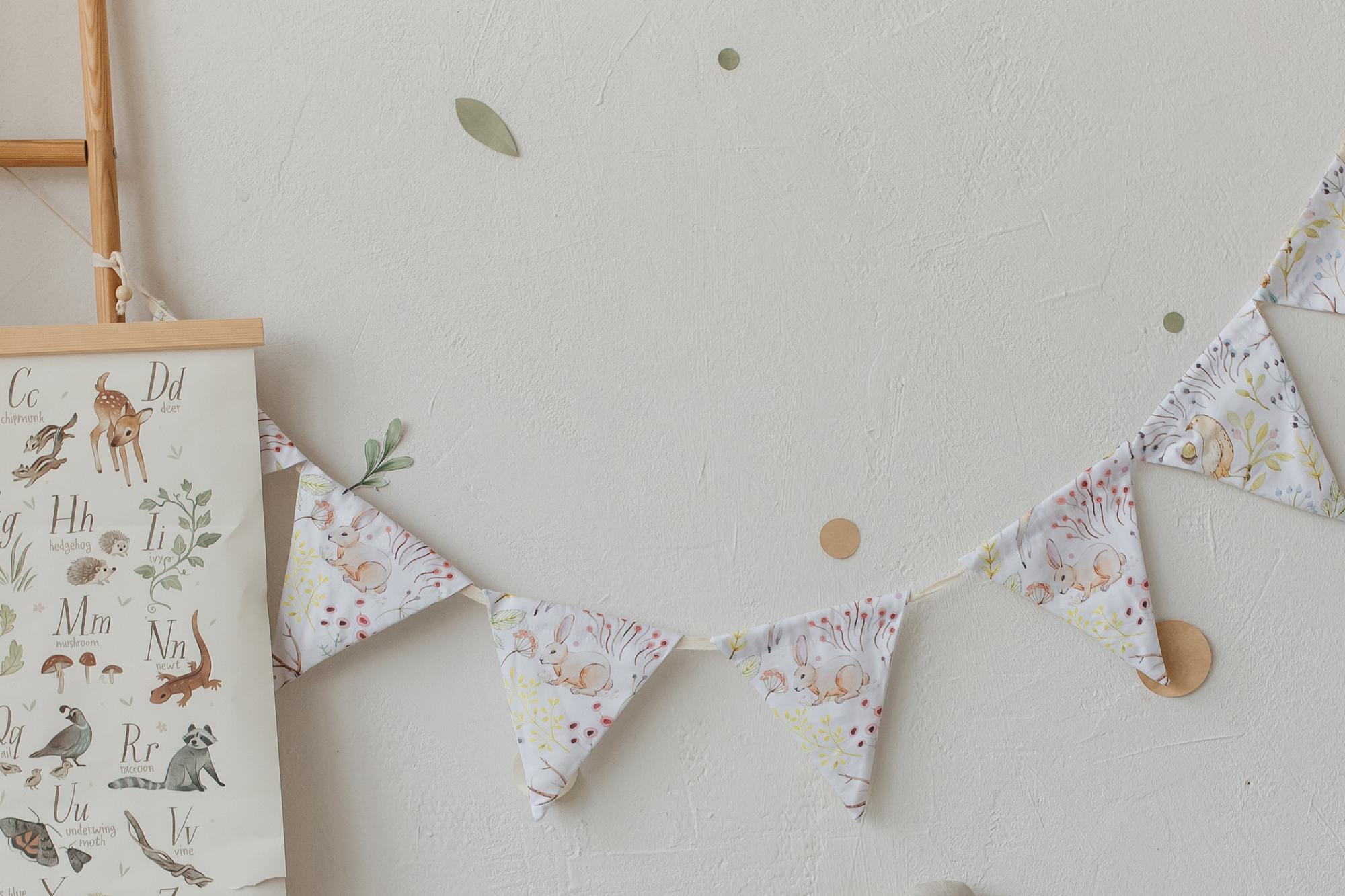 Гирлянда из флажков Сказки Леса