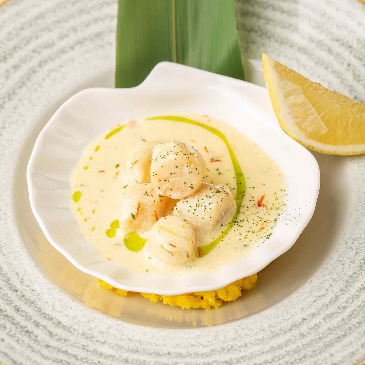 Гребешок запеченный с сыром дорблю