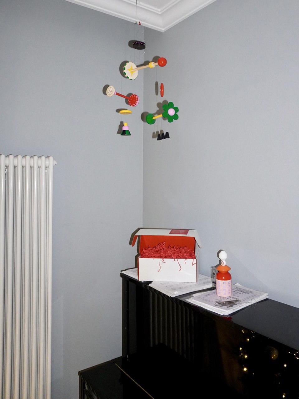 Ода к радости интерьерный мобиль