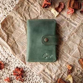 Кожаная обложка для автодокументов ручной работы