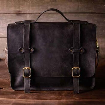 Мужская сумка через плечо из кожи