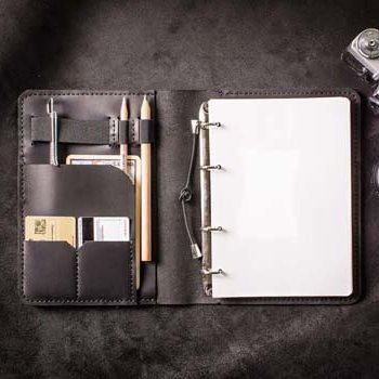 Блокнот на кольцах из натуральной кожи