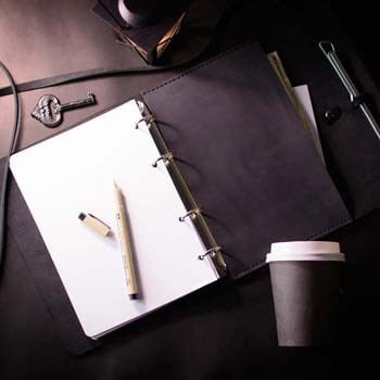 Черный кожаный блокнот а5