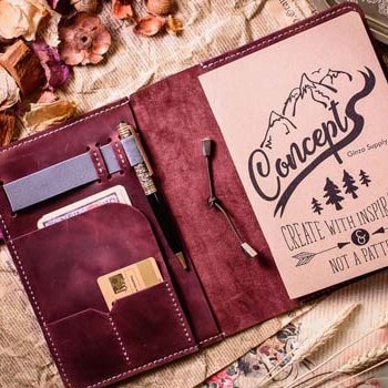 Блокнот А5 из кожи для женщины