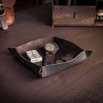 Лоток органайзер из кожи шоколадного цвета