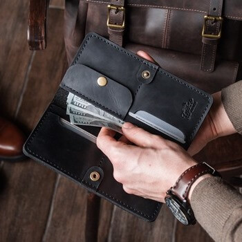 LONG ROAD - мужской кошелек ручной работы цвет Черный уголь