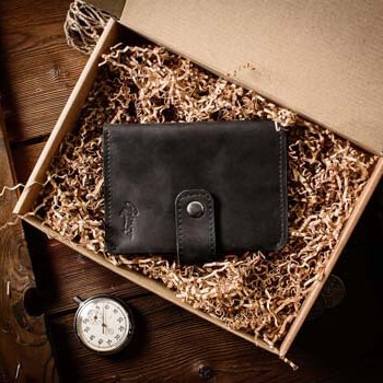 Автодокументница из кожи ручной работы