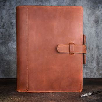 Блокнот А4 коньячного цвета из натуральной кожи ручной работы
