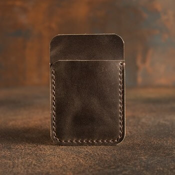 Кожаный кардхолдер коричневый