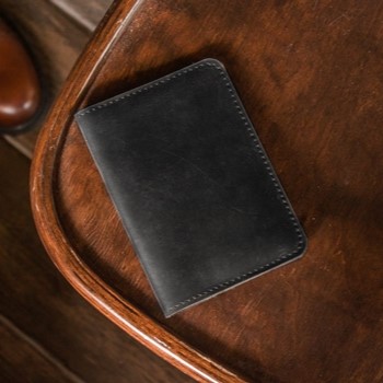 Обложка для паспорта с карманом для карты