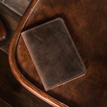 Обложка для паспорта с карманом для карты