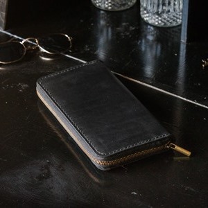 Кошелек ручной работы из натуральной кожи цвет черный уголь