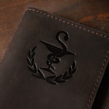 Горячее тиснение эмблемы врачей