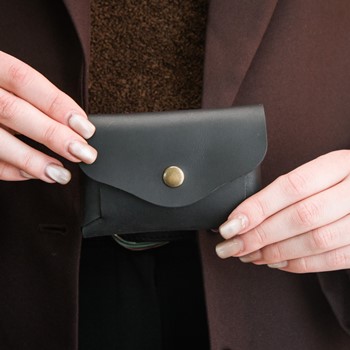 ФРЭНКИ - кожаный картхолдер цвет Черный Уголь