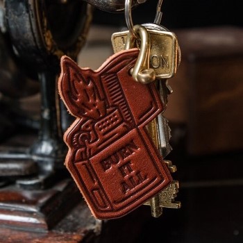 Брелок кожаный "ЖГИ" цвет Коньяк