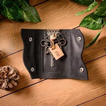 Ключница из натуральной кожи