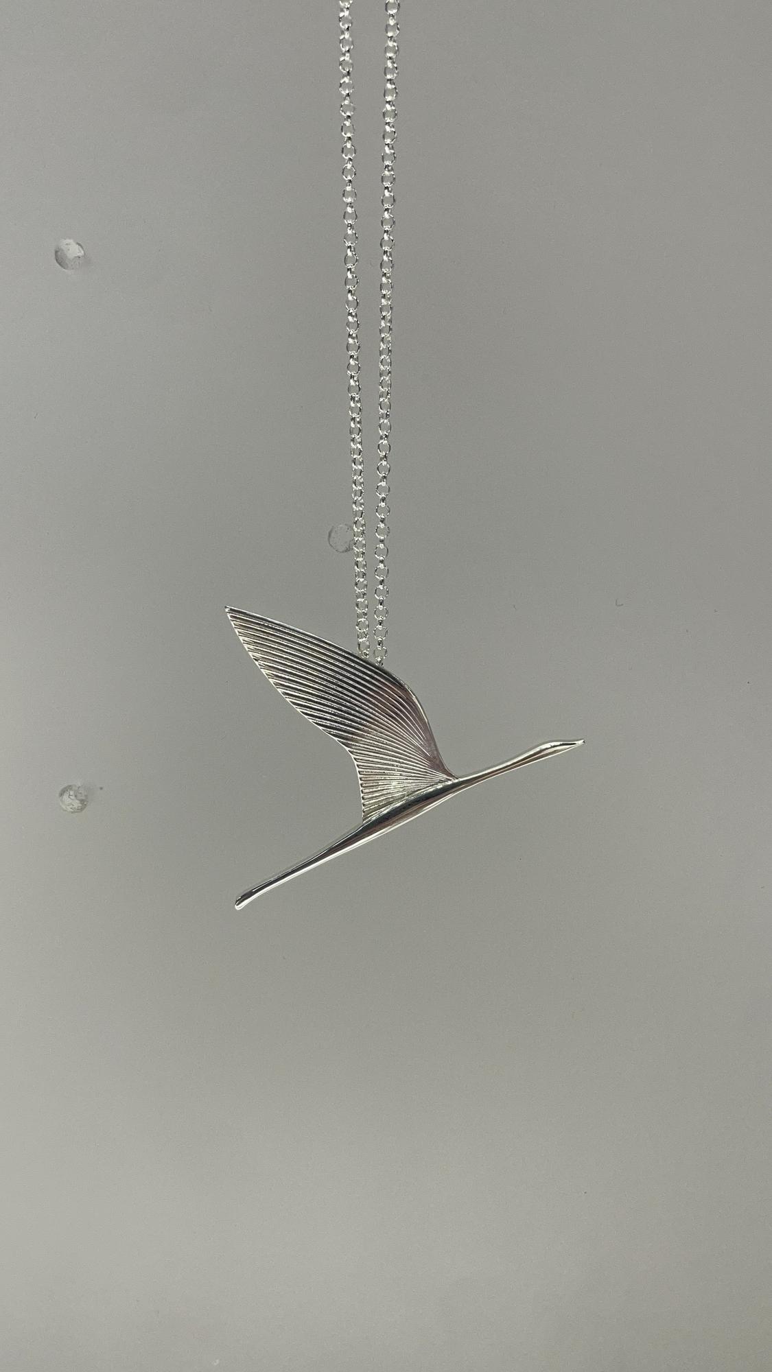 Подвеска 'Журавль' на цепочке