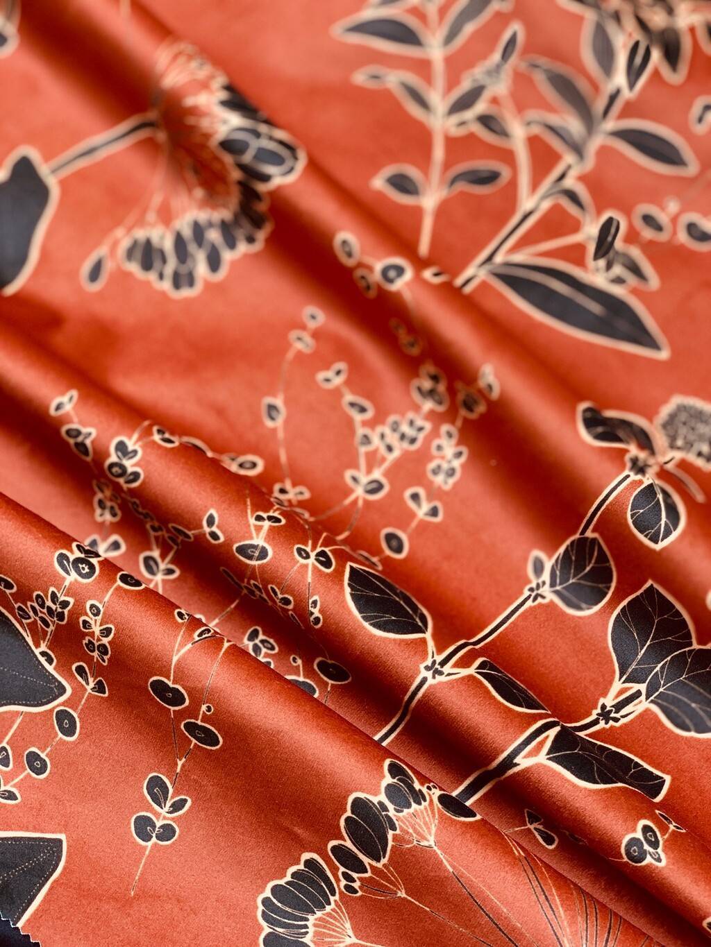 Французская ткань Thevenon Amarinthe Бархат