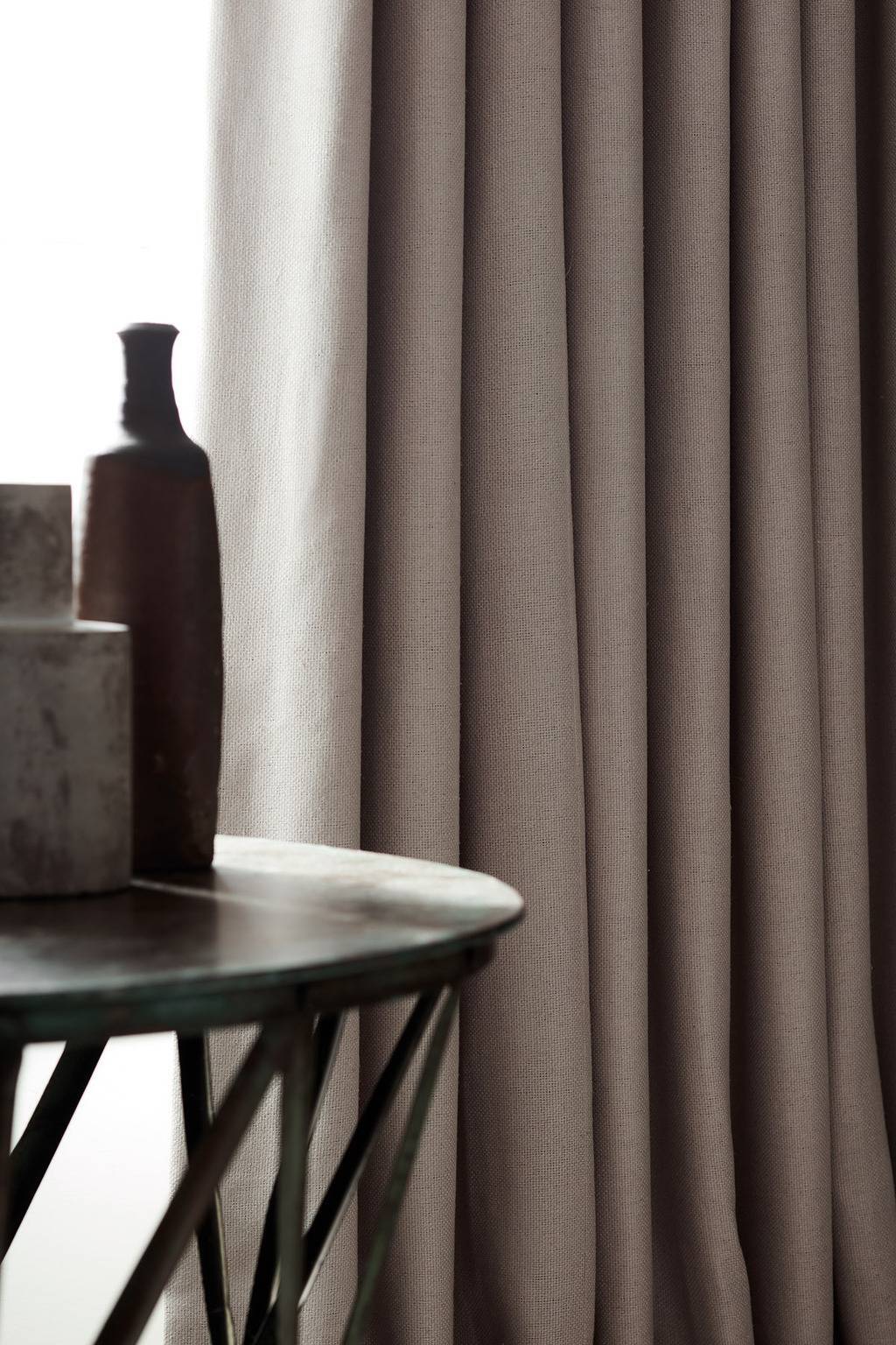 Английская ткань James Hare Шёлк Kashmiri Silk