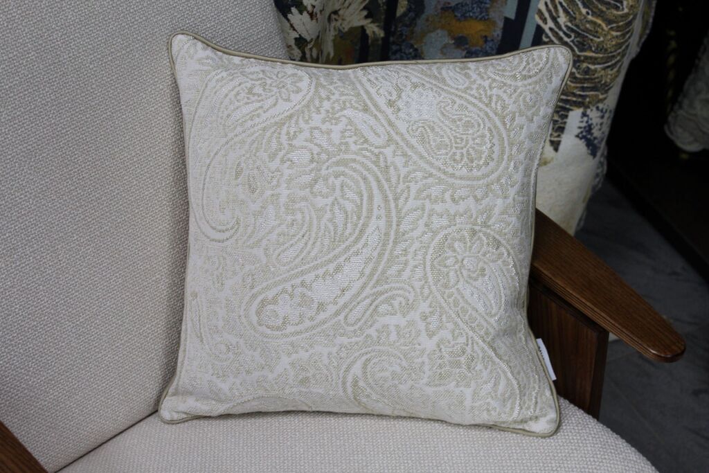 Декоративная подушка "Пэйсли Беж" 45х45см