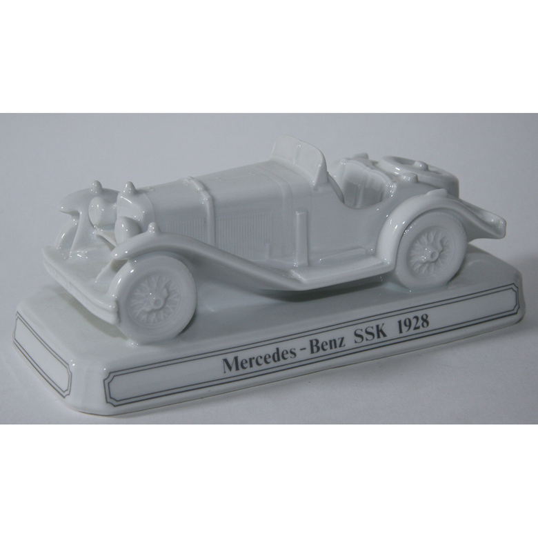 Машина фарфоровая