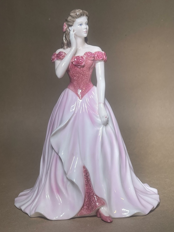 коллекционная фарфоровая статуэтка «Sarah» (Сара). Coalport