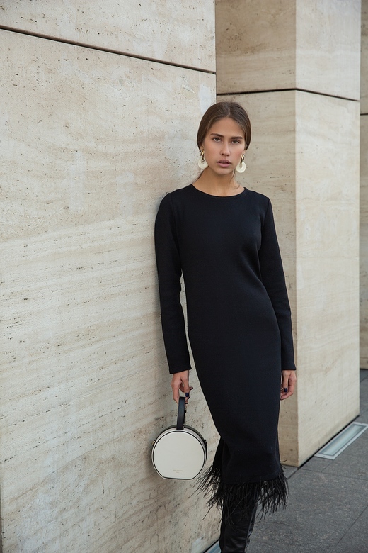 Платье цв. черный арт.м-479