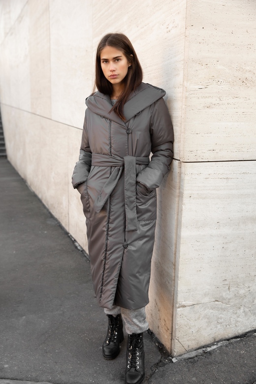 Пальто стеганное цв. серый арт.м-478