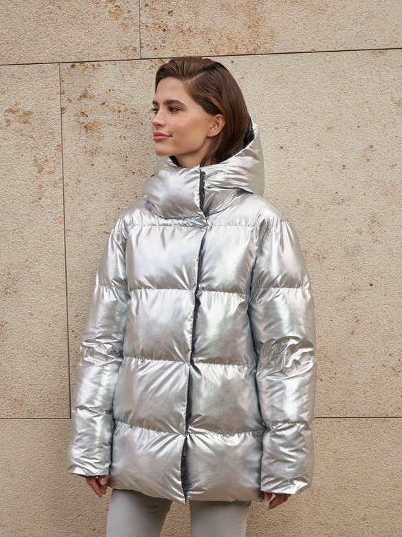 Пуховик цв. черный-серебро арт.м-506