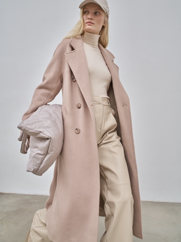 Пальто цв. светло-бежевый арт.м-465
