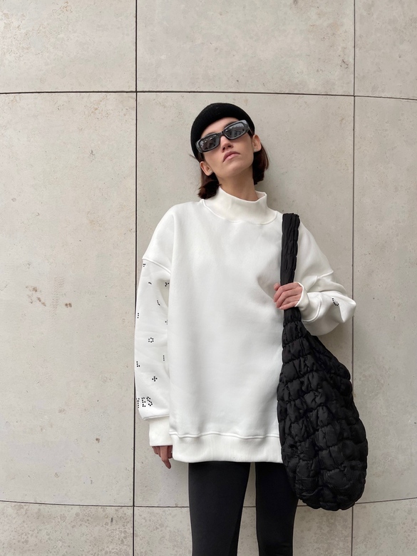 Свитшот цв. молочный арт. м-572