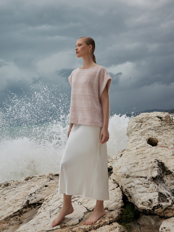 Жилет цв. клетка розовая арт.м-565