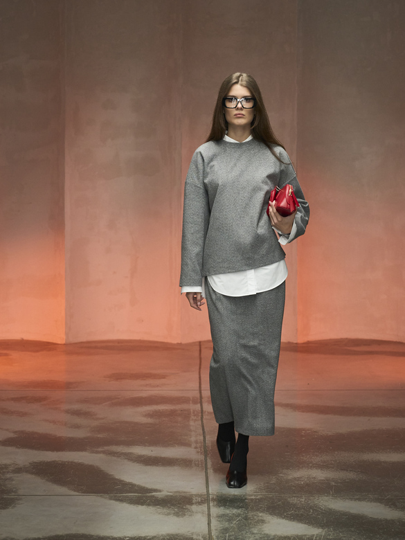 Свитер цв. серый арт. м-617