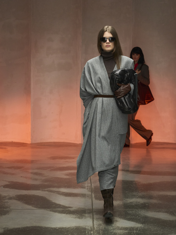 Палантин цв. серый арт.м-619