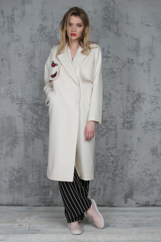 Плащ    Butterfly  белый  арт. м-433