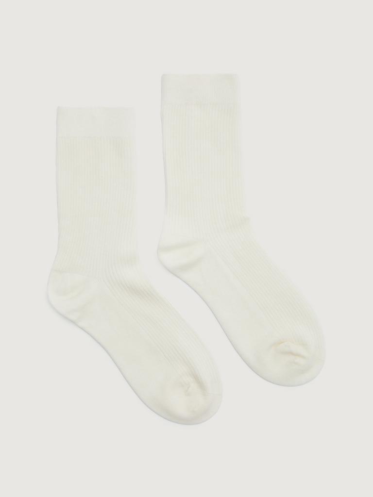 Носки белого цвета