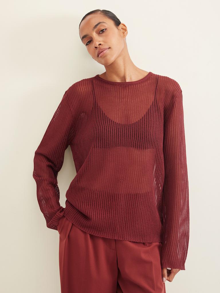 Лонгслив мережка бордового цвета