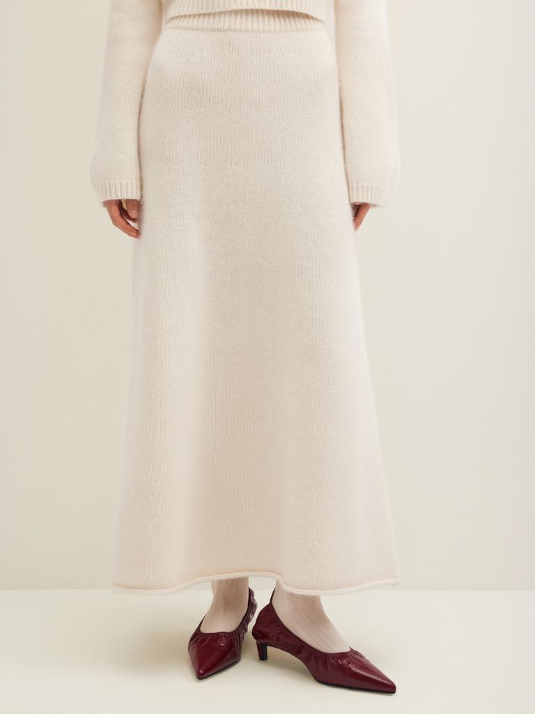 Юбка пушистая молочного цвета