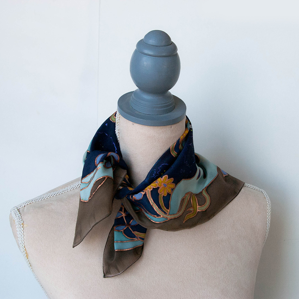 Платок "Ночные крокусы"